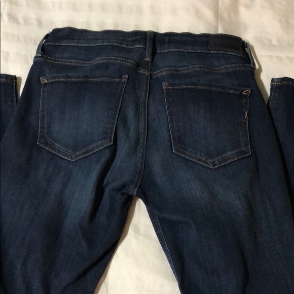 Express Mid Rise Legging Jean - Picture 4 of 4